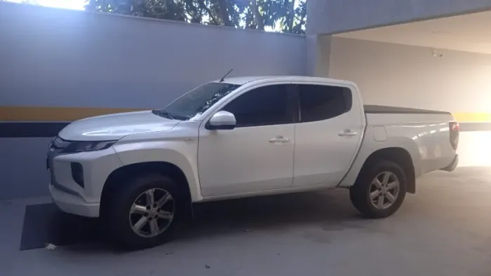 Mitsubishi L200 Triton Sport GLS 2.4 CD Diesel Aut. 2022