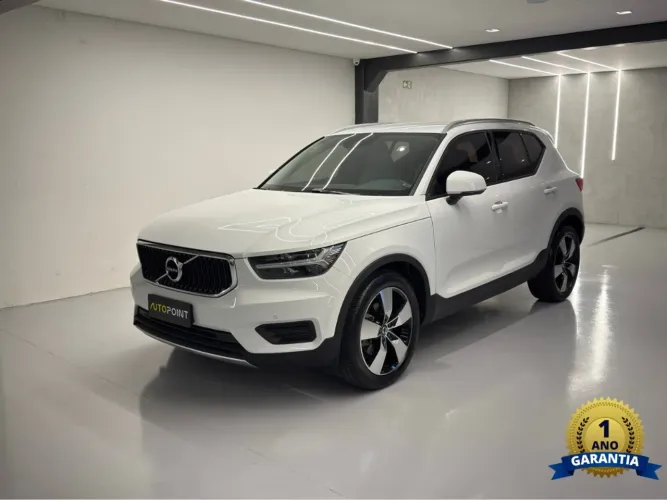 Volvo XC40 T-5 Momentum 2.0 252cv AWD 2020