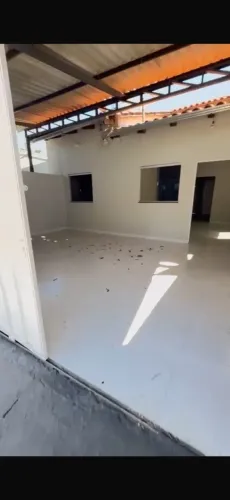 Duas casas ótimas em um lote