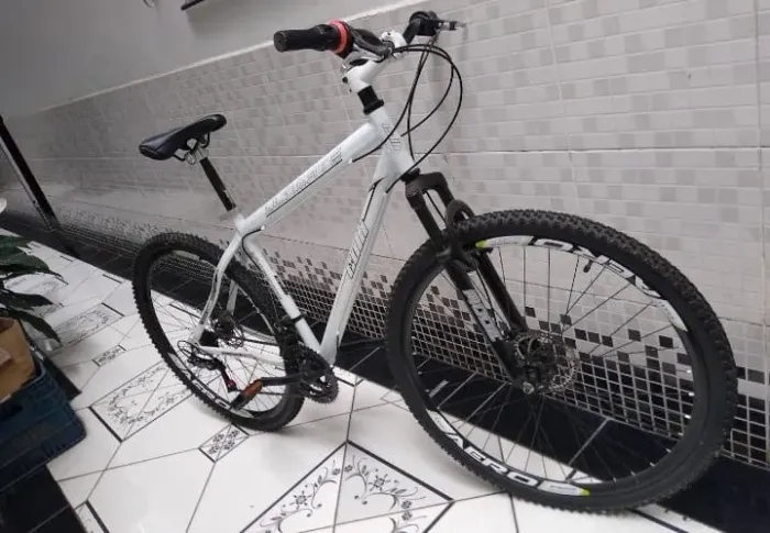 Vendo 2 bikes 18 marchas