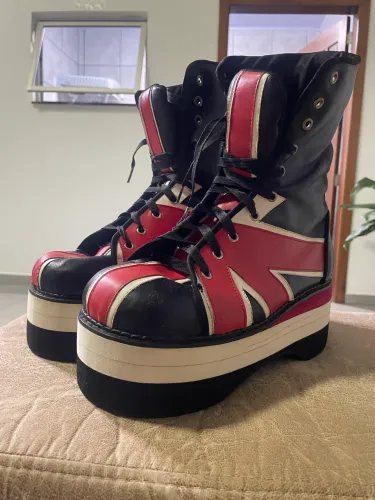 Bota Underground Plataforma 40/41