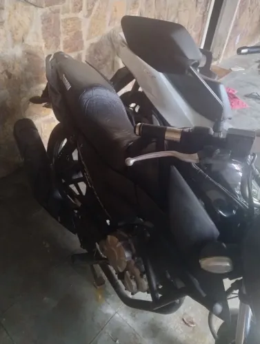 Moto muito nova