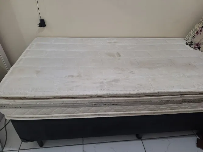 Cama solteiro