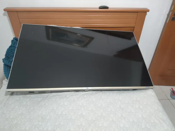 Smart tv 55 TCL com defeito