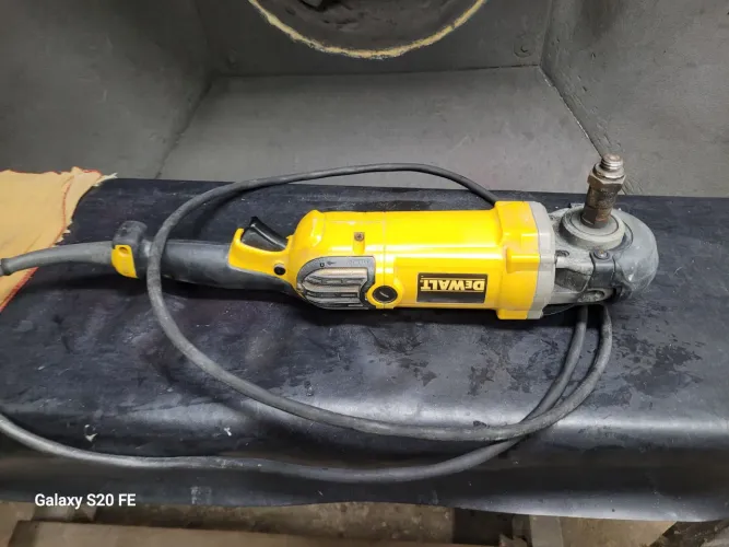 Politris dewalt
