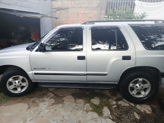 Chevrolet S10 Blazer 2.4 MPFI 8V 128cv 4P 2003
