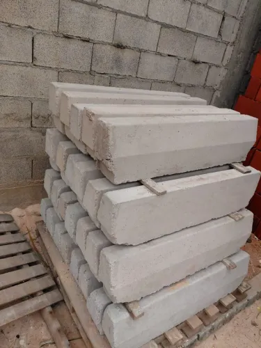 Meio - fio ( grande calçada )