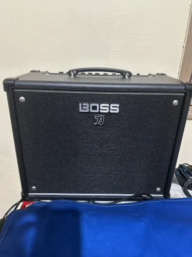 Amplificador BOSS CATANA 2 Geração