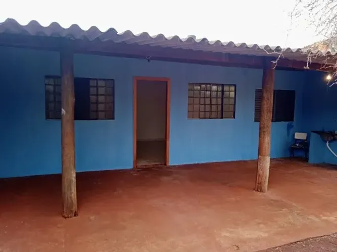 Casa barata JD PARATI - terreno imenso prox ao parque