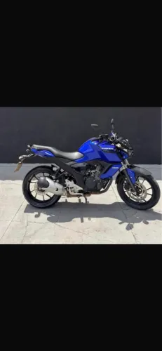 FZ 15 super conservada