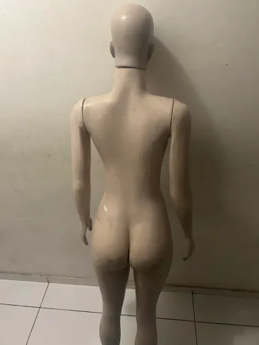 Manequim feminino 