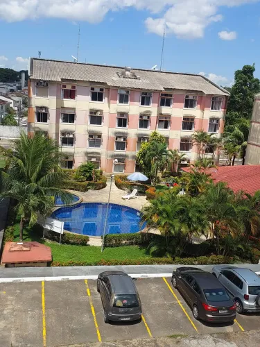 Alugo ou vendo apartamento no Condomínio Espaço Verde.