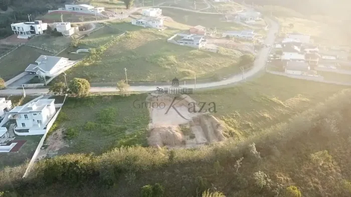 Terreno - Condomínio Vale dos Lagos - São Silvestre de Jacareí - 1.594m².