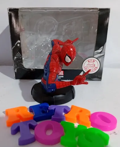 HOMEM ARANHA BUSTO MARVEL EDIÇAO LIMITADA