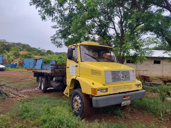 MB 1218 trucado
