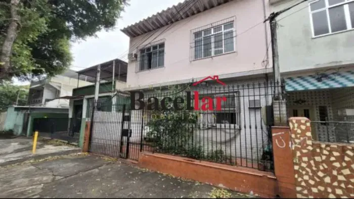 Casa de rua : Duplex / Residencial / Penha