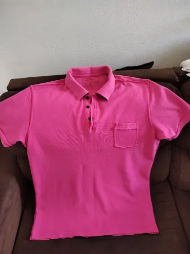 Polo Calvin Klein rosa tamanho G