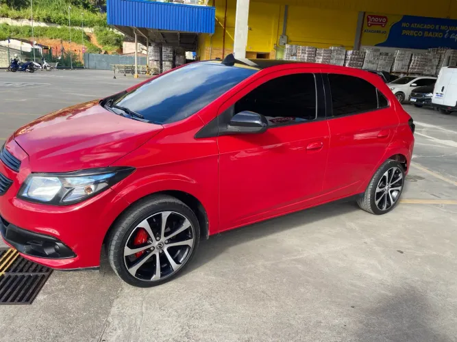 Chevrolet Onix Hatch LT 1.4 8V Flex Power Mec. 4P 2015