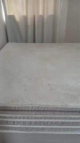 Cama Queen