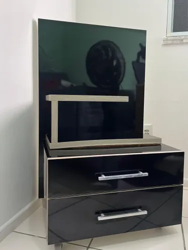 Cômoda Multiuso com Nicho Superior