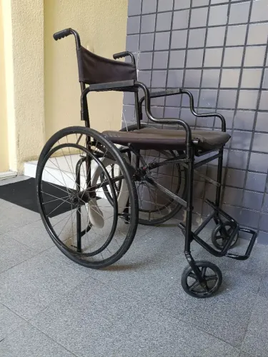 Cadeira de rodas 