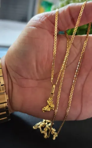 CORDÃO PIASTRINE EM OURO 18K E PEPITA OURO 24K