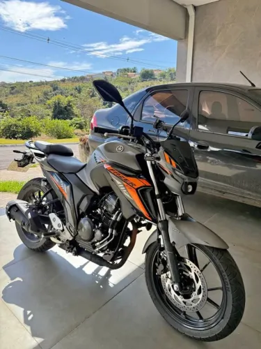 Yamaha FZ25 250 Fazer Connected 2025