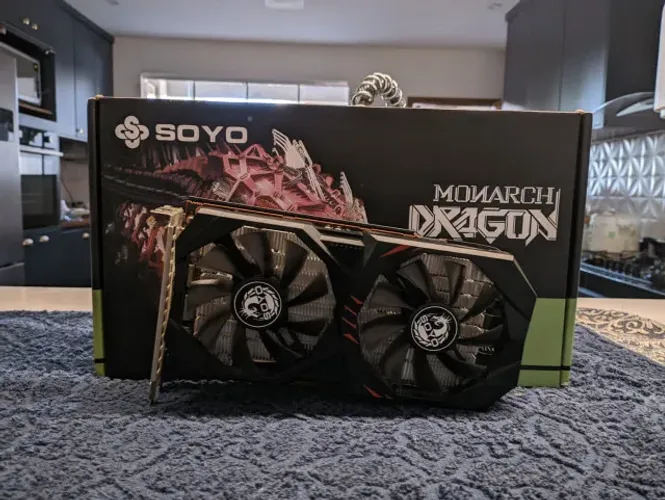 RX 6600 SOYO 8GB - Perfeito Estado