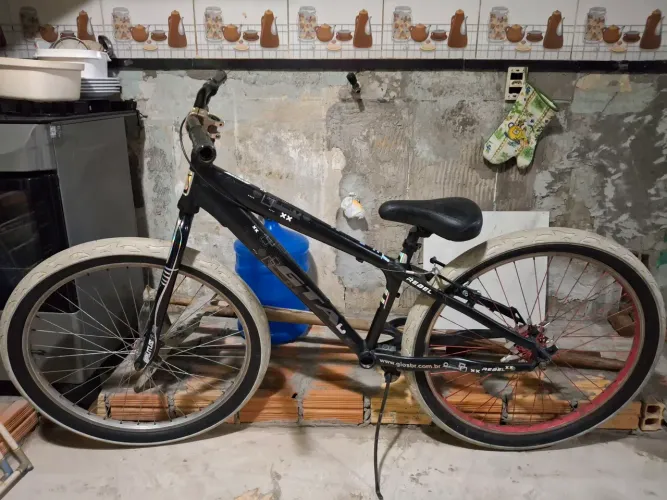 Vende-se peças de bicicleta aro 26