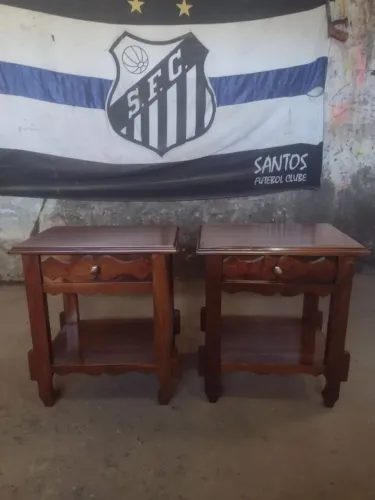 Par de criado antigo 