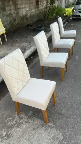 Cadeiras para mesa de jantar