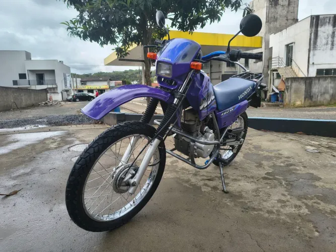 XLR 125cc ES