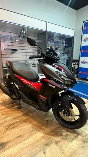 Yamaha Aerox ABS Connected 2027 + doc Grátis/iate