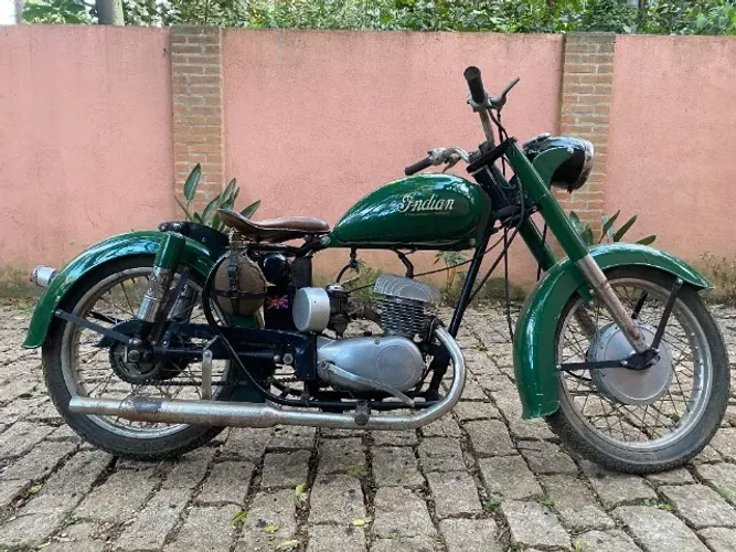 Moto - Indian / Modelo Brave 1952