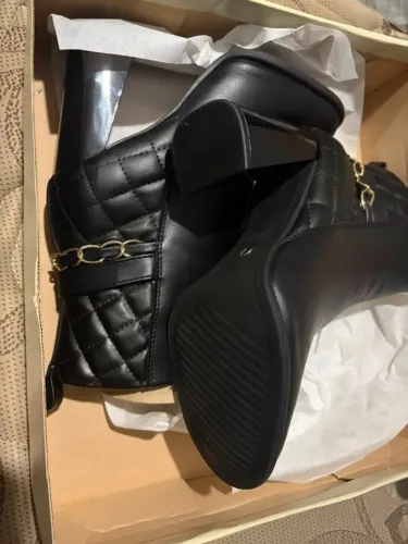 Bota cano curto