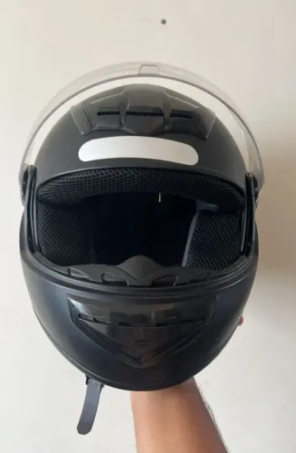 OFERTA! Capacete articulado Preto Fosco novo zero. Leia
