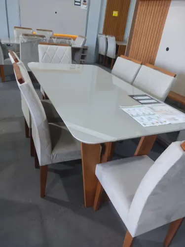 Mesa de jantar 1,70 c/ 6 cadeiras com pés de madeira (Pronta entrega)