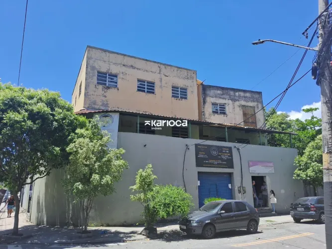 Prédio Comercial excelente localização em Ramos próximo Av. Brasil.