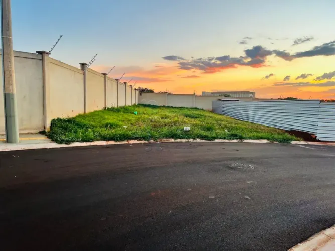 Terreno de 379m² à venda - Jardim Bothânico