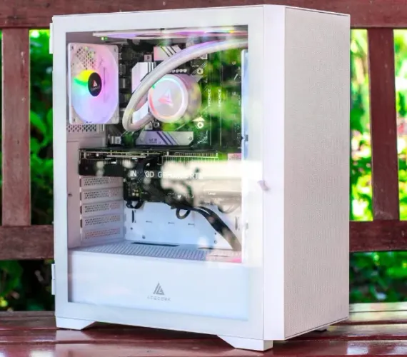 i9 - 32GB - RTX 5070 ( Aceito Troca )