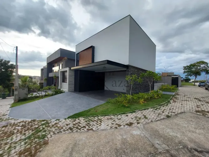 Casa em Condomínio - Condomínio Vivva Residencial Clube Jacareí - 3 Suítes - 307,62m².