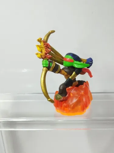 Boneco Skylanders Spyro.