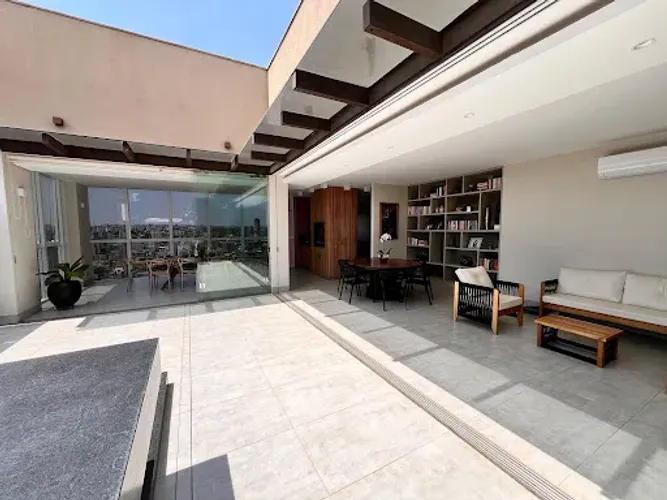 Cobertura com 3 dormitórios para alugar, 253 m² por R$ 16.300,00 - Cidade Jardim - Uberlân
