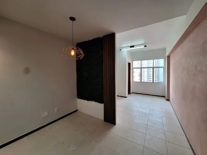 Sala Comercial no Lourdes (Fundo) 25m² 1 Banheiro Portaria 24h e Circuito TV