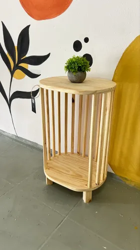 MESINHA DE CANTO