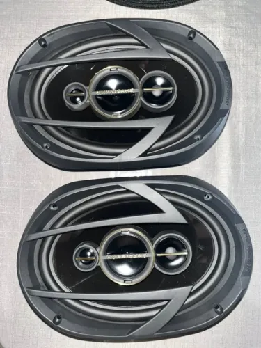 Par de Alto falante 6x9 hurricane de 130w rms cada