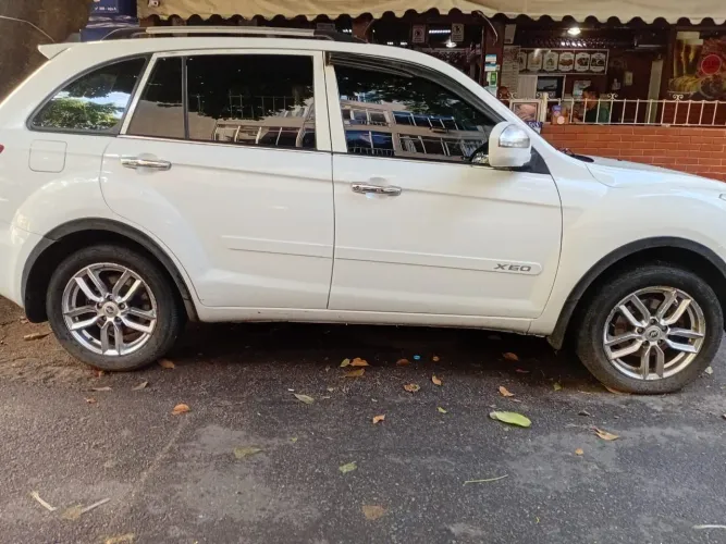 Lifan X60 1.8 16V 128cv 5P Mec. 2016