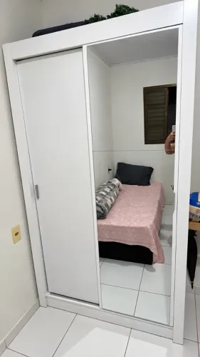 Vende guarda roupa solteiro madesa tokio 2 portas de correr com espelho