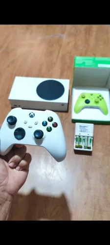Xbox séries em perfeito estado