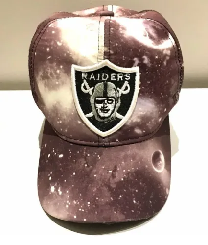 Boné Okland Raiders Cosmos! NFL Importado Made USA!